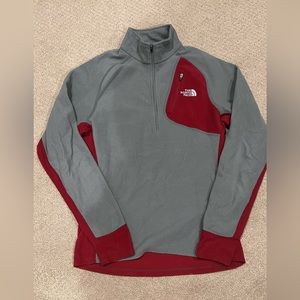 North Face Fleece Quarter Zip Pullover Men’s/Unisex size Small